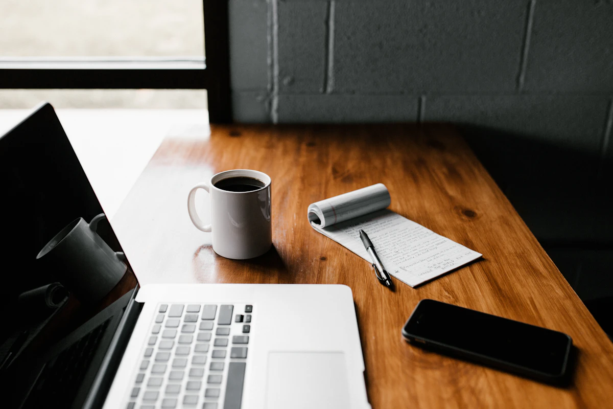 Four-Day Workweek Pilots: How to Run One That Produces a Real Answer | featured image